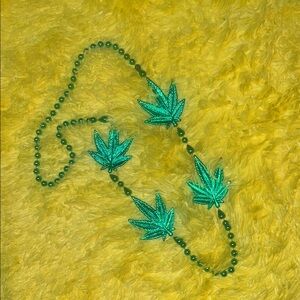 Green Leaf Beaded Necklace